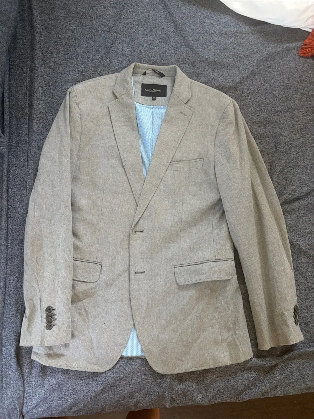 Banana Republic Men's Light Gray Sport Coat with Blue Lining